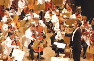 Keith-Lockhart-conducts-Boston-Pops.jpg