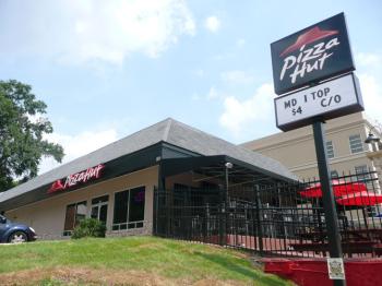 MoversAndShakers-PizzaHut.jpg