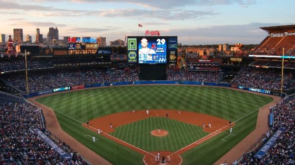 Turner_field_Braves.jpg